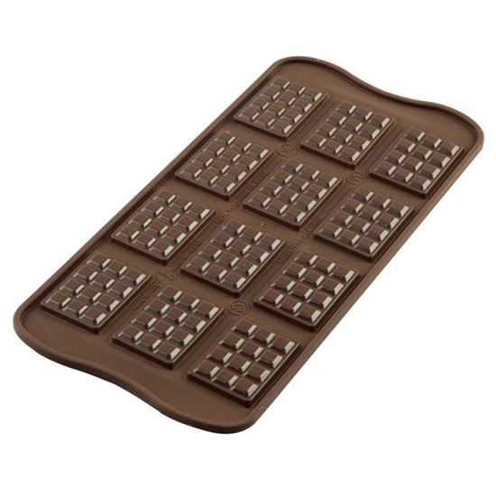 Silikomart flexible Silikonform für kleine Schokoladentafeln fertige Tafeln